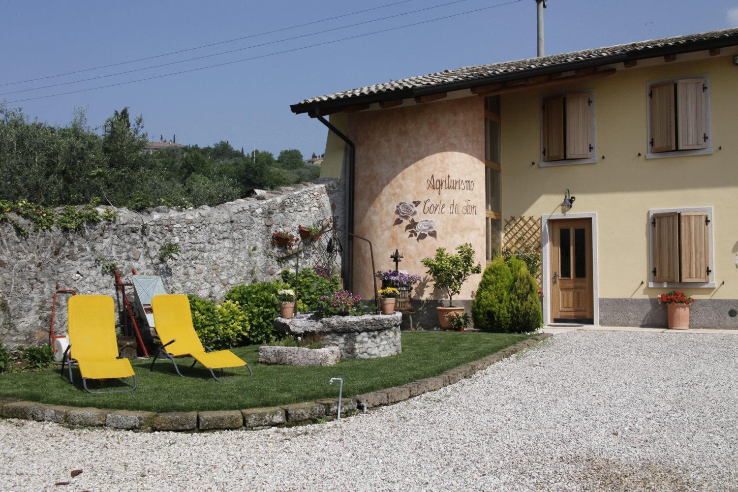 Agriturismo Corte Dei Fiori Caprino Veronese Exterior foto